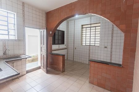 Casa à venda com 113m², 4 quartos e sem vaga Casa à venda com 113m², 4 quartos e sem vagaCozinha