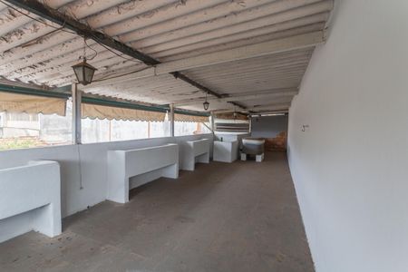 Casa à venda com 113m², 4 quartos e sem vaga Casa à venda com 113m², 4 quartos e sem vagaTerraço