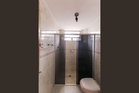 Apartamento à venda com 68m², 2 quartos e 1 vaga Apartamento à venda com 68m², 2 quartos e 1 vagaBanheiro