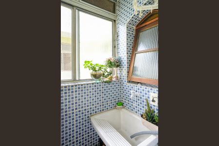 Apartamento à venda com 80m², 3 quartos e 1 vagaÁrea de serviço