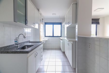 Apartamento à venda com 56m², 2 quartos e 1 vagaCozinha e Área de Serviço