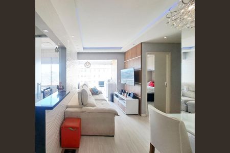 Sala de apartamento para alugar com 2 quartos, 50m² em Conceicao, Osasco