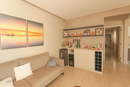 Casa à venda com 165m², 3 quartos e 2 vagasSala