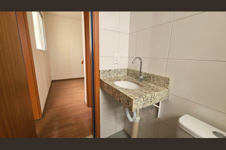 Apartamento à venda com 42m², 2 quartos e 1 vaga Apartamento à venda com 42m², 2 quartos e 1 vagaBanheiro