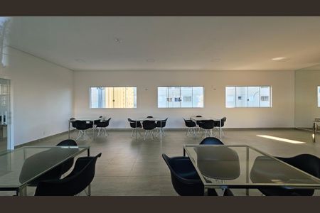 Apartamento à venda com 42m², 2 quartos e 1 vaga Apartamento à venda com 42m², 2 quartos e 1 vagaÁrea comum