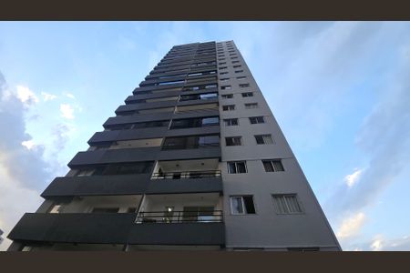 Apartamento para alugar com 86m², 2 quartos e 1 vaga Apartamento para alugar com 86m², 2 quartos e 1 vagaFachada do bloco