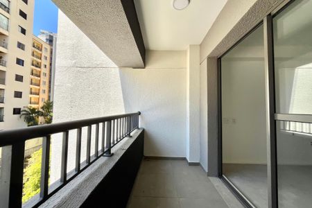 Varanda de kitnet/studio à venda com 1 quarto, 29m² em Vila Santa Catarina, São Paulo