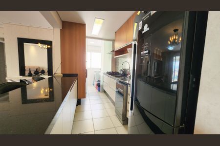 Apartamento à venda com 100m², 2 quartos e 2 vagas Apartamento à venda com 100m², 2 quartos e 2 vagasCozinha