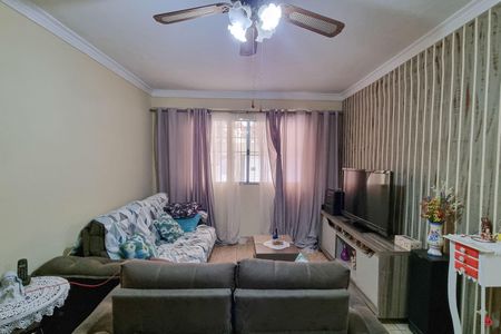 Casa à venda com 4 quartos, 275m² em Vila Antonieta, São Paulo