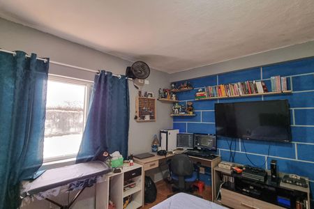 Casa à venda com 4 quartos, 275m² em Vila Antonieta, São Paulo