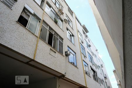 Apartamento à venda com 56m², 1 quarto e sem vagaFachada