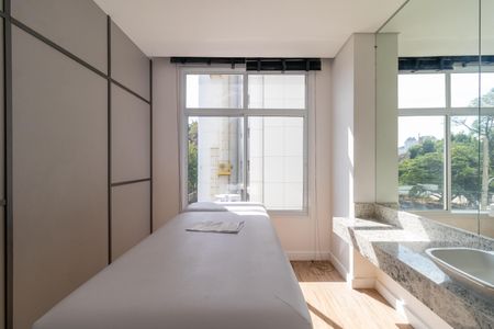Apartamento à venda com 41m², 1 quarto e 1 vagaSpa