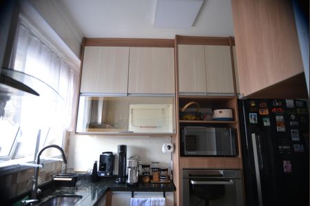 Apartamento à venda com 54m², 2 quartos e 1 vagaCozinha