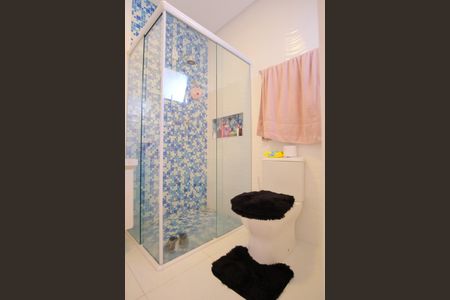 Casa à venda com 320m², 4 quartos e 7 vagasBanheiro da Suíte 3