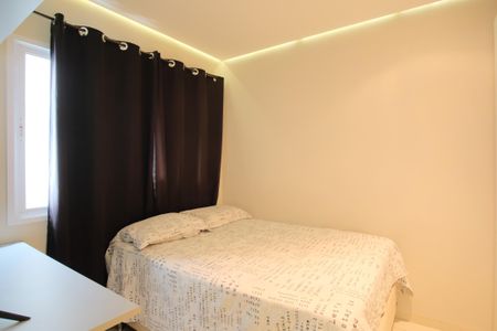 Casa à venda com 320m², 4 quartos e 7 vagasSuíte 2