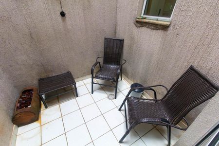 Casa à venda com 120m², 3 quartos e 2 vagasJardim de Inverno