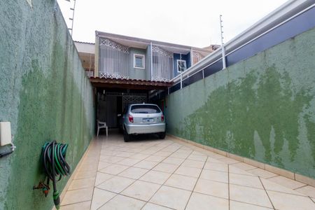 Casa à venda com 120m², 3 quartos e 2 vagasGaragem