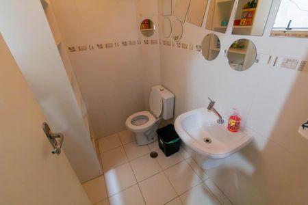 Casa à venda com 120m², 3 quartos e 2 vagasLavabo