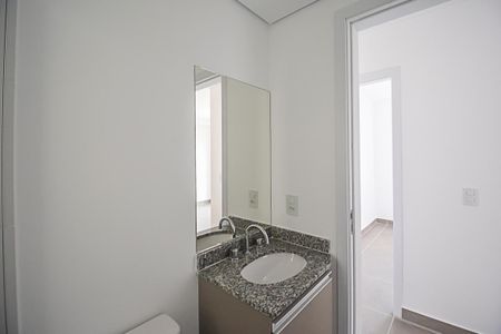 Apartamento para alugar com 71m², 3 quartos e 2 vagas Apartamento para alugar com 71m², 3 quartos e 2 vagasBanheiro