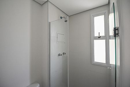 Apartamento para alugar com 71m², 3 quartos e 2 vagas Apartamento para alugar com 71m², 3 quartos e 2 vagasBanheiro da Suíte