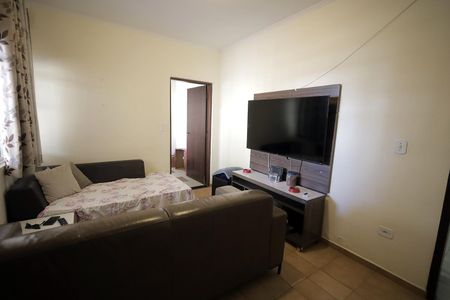 Casa à venda com 248m², 4 quartos e 6 vagasSala