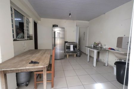 Casa à venda com 248m², 4 quartos e 6 vagasÁrea de Serviço