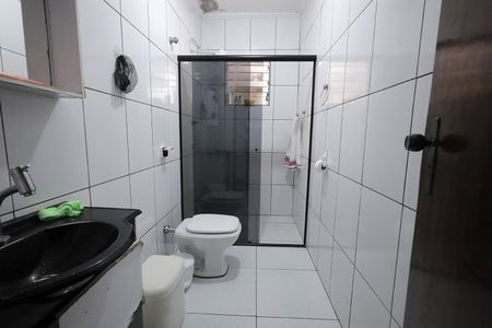 Casa à venda com 248m², 4 quartos e 6 vagasBanheiro