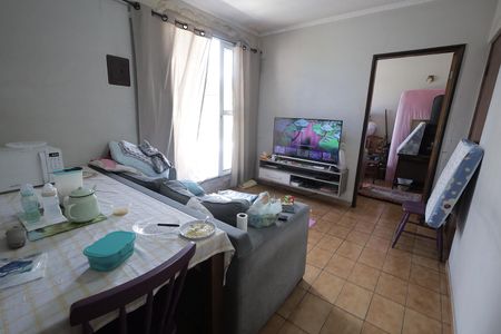 Casa à venda com 248m², 4 quartos e 6 vagasSala 2