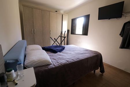 Casa à venda com 248m², 4 quartos e 6 vagasQuarto Suíte