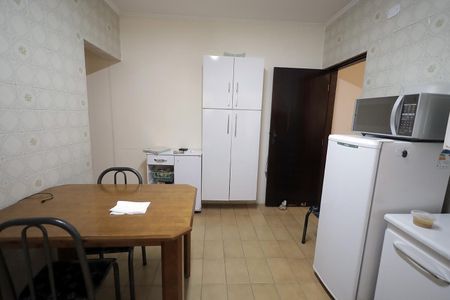 Cozinha de casa à venda com 4 quartos, 248m² em Vila Curuçá, Santo André