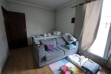 Casa à venda com 248m², 4 quartos e 6 vagasSala 2