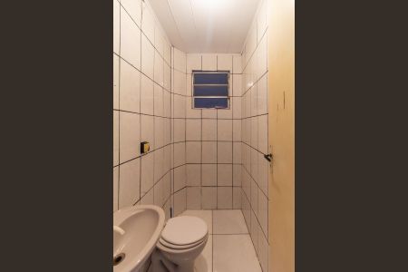 Banheiro 1 de casa para alugar com 3 quartos, 110m² em Jardim Clara Regina, São Paulo