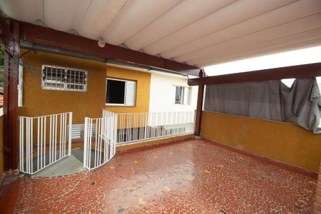 Casa à venda com 170m², 3 quartos e 2 vagasVaranda 2 