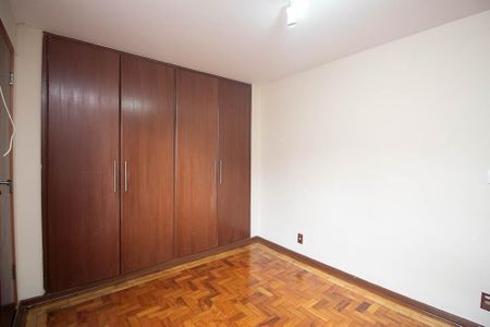 Casa à venda com 170m², 3 quartos e 2 vagasSuíte 