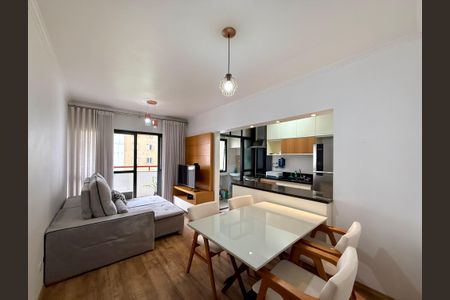 Sala  de apartamento para alugar com 1 quarto, 50m² em Brooklin, São Paulo
