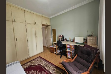 Casa à venda com 215m², 3 quartos e 2 vagas Casa à venda com 215m², 3 quartos e 2 vagasQuarto 1