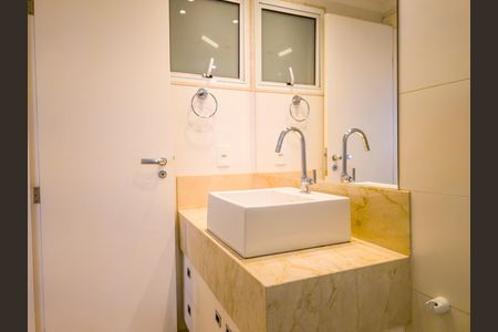 Banheiro Suíte de apartamento para alugar com 2 quartos, 180m² em Cruzeiro Novo, Brasília