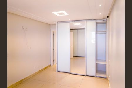 Apartamento para alugar com 180m², 2 quartos e 2 vagas Apartamento para alugar com 180m², 2 quartos e 2 vagasSuíte