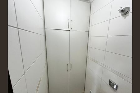 Casa para alugar com 175m², 3 quartos e 2 vagasBanheiro de serviço