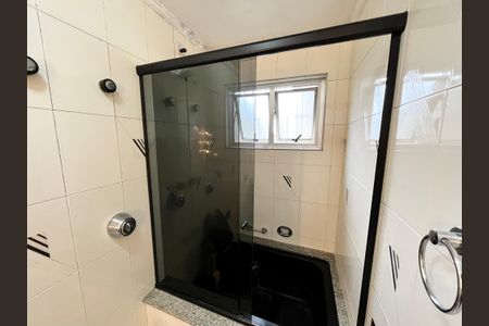 Casa para alugar com 175m², 3 quartos e 2 vagasBanheiro da Suíte