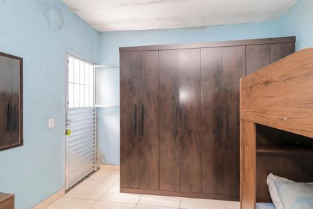 Casa à venda com 184m², 3 quartos e 3 vagasQuarto 3