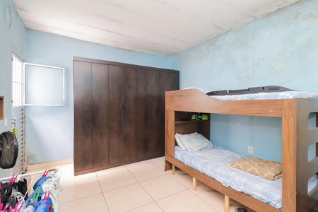 Casa à venda com 184m², 3 quartos e 3 vagasQuarto 3