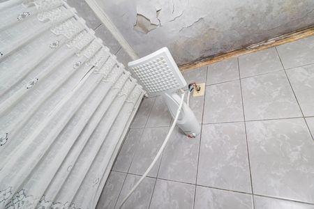 Casa à venda com 184m², 3 quartos e 3 vagasBanheiro 2