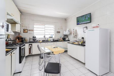 Casa à venda com 184m², 3 quartos e 3 vagasCozinha