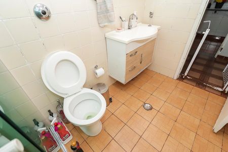 Casa à venda com 184m², 3 quartos e 3 vagasBanheiro 1