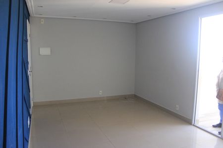 Sala  de apartamento para alugar com 2 quartos, 57m² em Vila Rosalia, Guarulhos