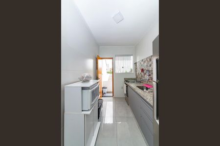 Casa à venda com 200m², 3 quartos e 1 vaga Casa à venda com 200m², 3 quartos e 1 vagaCozinha