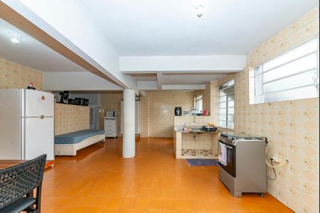 Casa à venda com 200m², 3 quartos e 1 vaga Casa à venda com 200m², 3 quartos e 1 vagaCasa 2