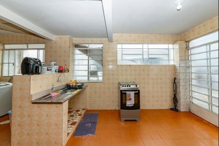 Casa à venda com 200m², 3 quartos e 1 vaga Casa à venda com 200m², 3 quartos e 1 vagaCasa 2