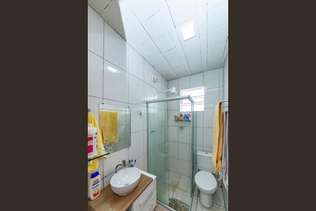 Casa à venda com 200m², 3 quartos e 1 vaga Casa à venda com 200m², 3 quartos e 1 vagaCasa 2